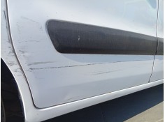 Recambio de puerta lateral corredera derecha para peugeot partner tepee 1.6 hdi / bluehdi 75 referencia OEM IAM    2