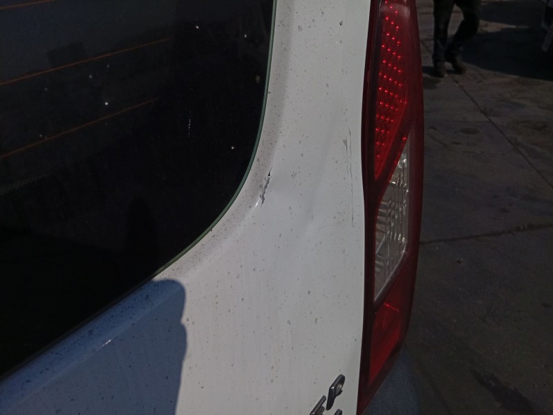 Recambio de porton trasero para peugeot partner tepee 1.6 hdi / bluehdi 75 referencia OEM IAM   