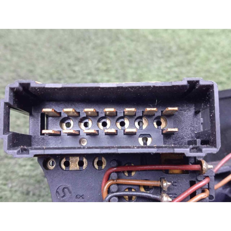 Recambio de mando luces para dacia logan 1.4 cat referencia OEM IAM 8200213173 2.NIEBLAS 