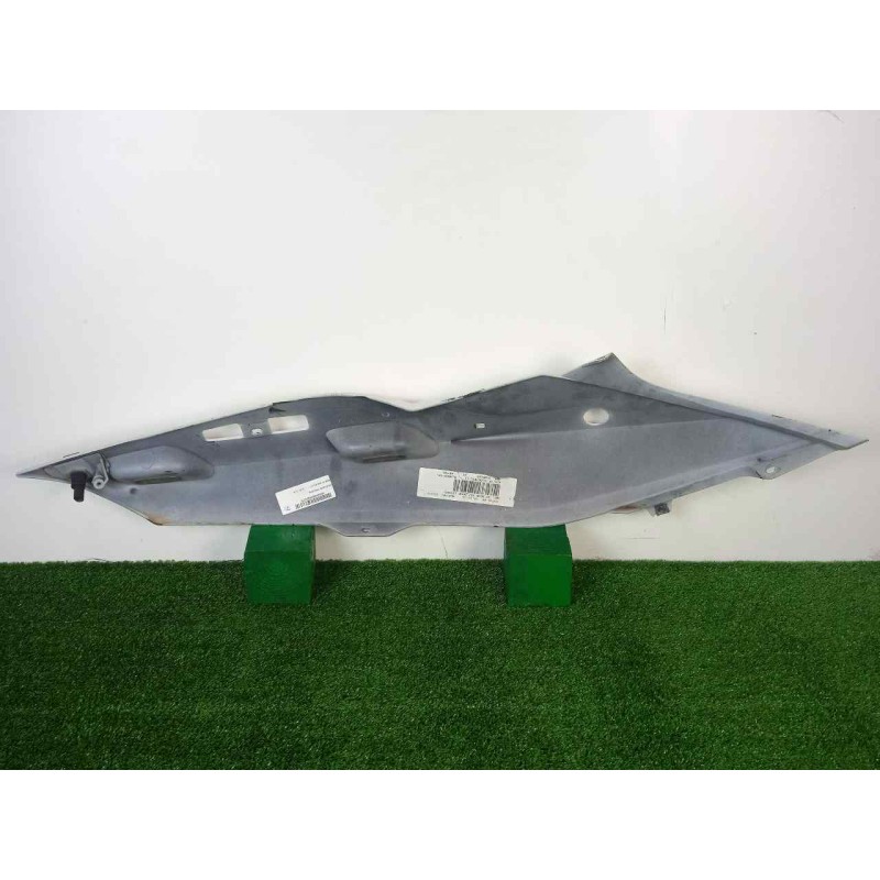 Recambio de carenado trasero para bmw r 1200 rt/st referencia OEM IAM 7681573 K26 COLIN IZQUIERDO