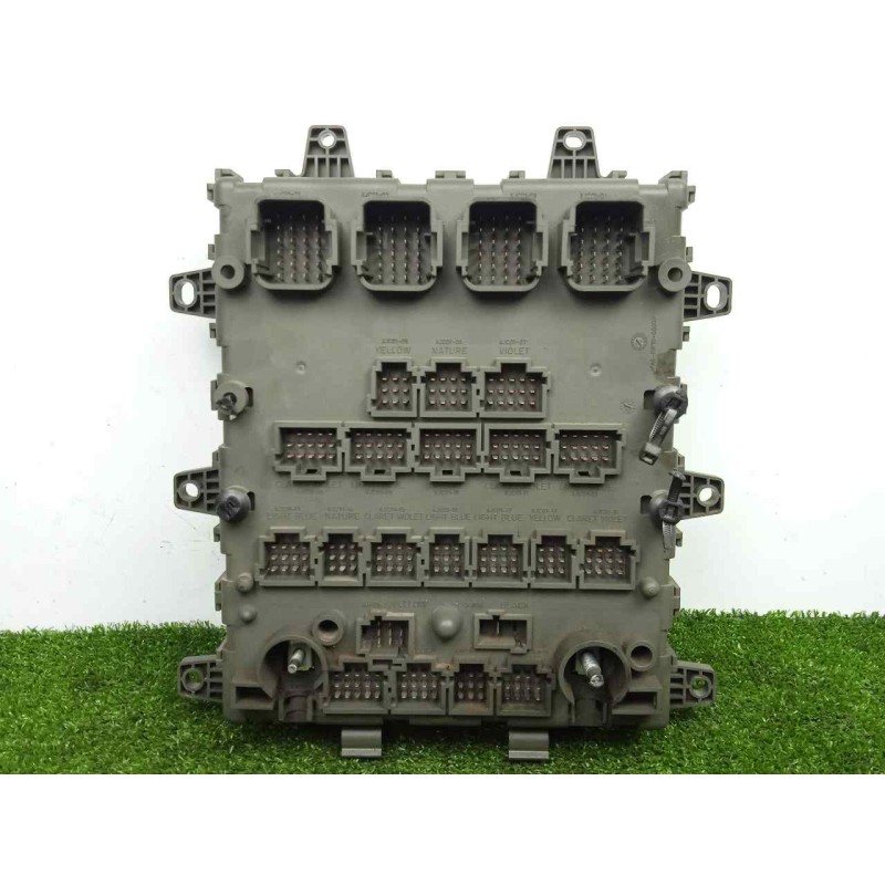 Recambio de caja reles / fusibles para volvo fl xxx 7.2 diesel referencia OEM IAM 518849112-5010590677  