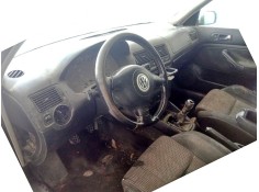 volkswagen golf iv (1j1) del año 2002 2
