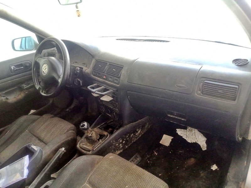 volkswagen golf iv (1j1) del año 2002
