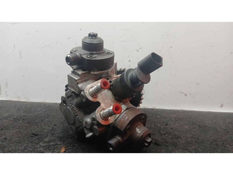 Recambio de bomba inyeccion para bmw x6 (e71, e72) xdrive 30 d referencia OEM IAM 0445010617 BOSCH 2 PINES
