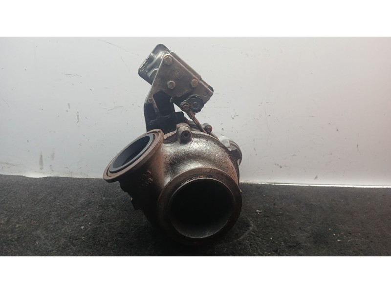 Recambio de turbocompresor para bmw x6 (e71, e72) xdrive 30 d referencia OEM IAM 777853 GARRETT 