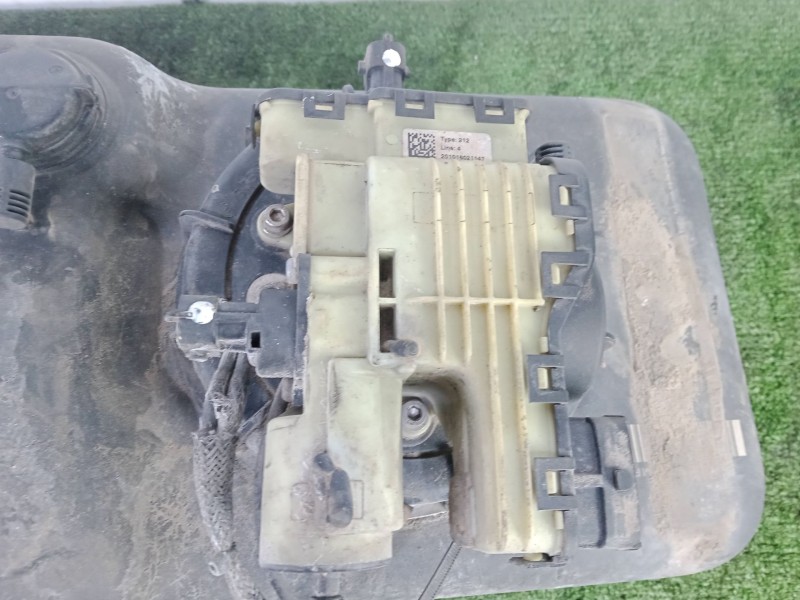 Recambio de deposito aditivo fap adblue para fuso (mitsubishi) canter 7c18 referencia OEM IAM ML280941 - F01C190155  