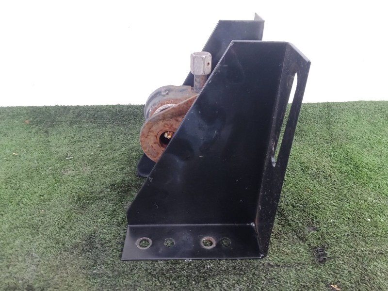 Recambio de soporte rueda repuesto para fuso (mitsubishi) canter 7c18 referencia OEM IAM  CON.CABLE 