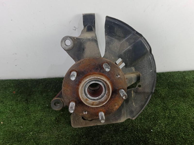 Recambio de mangueta delantera izquierda para mazda cx-7 (er) 2.2 mzr-cd awd (er10a) referencia OEM IAM  5X114.3 - M12X1.5 - Ø67