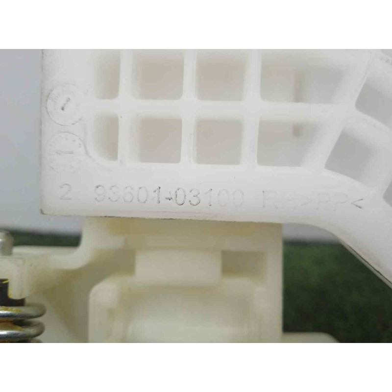 Recambio de maneta exterior trasera derecha para hyundai i30 (pd) 1.0 tgdi cat referencia OEM IAM 9360103100  