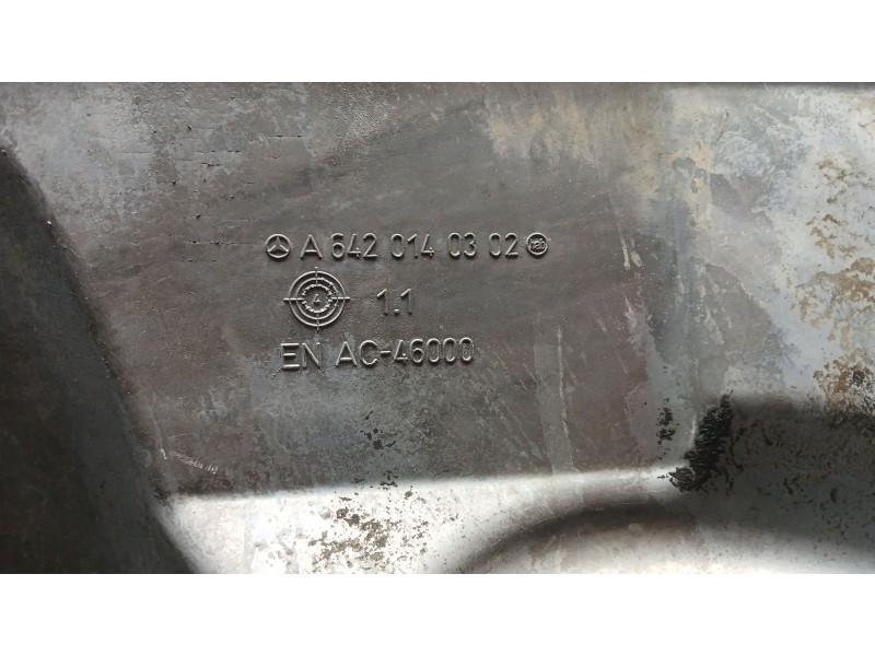 Recambio de carter para jeep grand cherokee iii (wh, wk) 3.0 crd 4x4 referencia OEM IAM A6420140302  