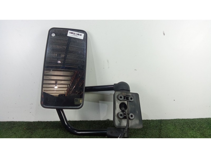 Recambio de retrovisor izquierdo para fuso (mitsubishi) canter 7c18 referencia OEM IAM  MANUAL NEGRO