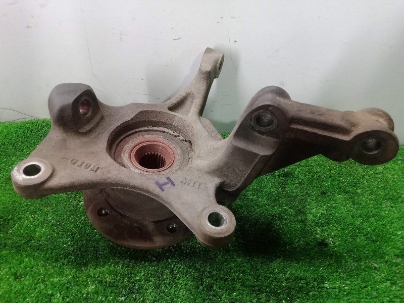 Recambio de mangueta delantera izquierda para dacia duster 1.5 dci diesel fap cat referencia OEM IAM   