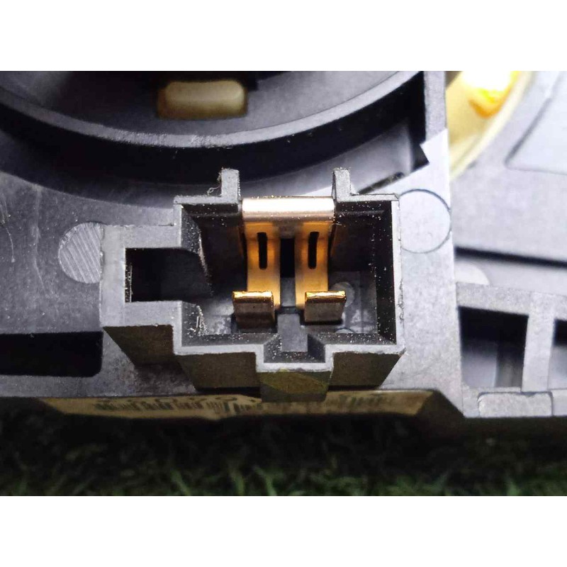 Recambio de anillo airbag para dacia logan 1.4 cat referencia OEM IAM 8200213173  