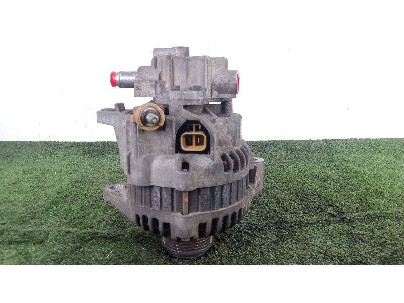 Recambio de alternador para kia carnival ii (gq) 2.9 crdi referencia OEM IAM TA000A56901 110.AH - 5.CANALES - CON.DEPRESOR POLEA