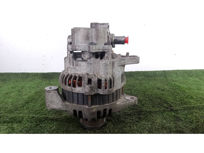 Recambio de alternador para kia carnival ii (gq) 2.9 crdi referencia OEM IAM TA000A56901 110.AH - 5.CANALES - CON.DEPRESOR POLEA
