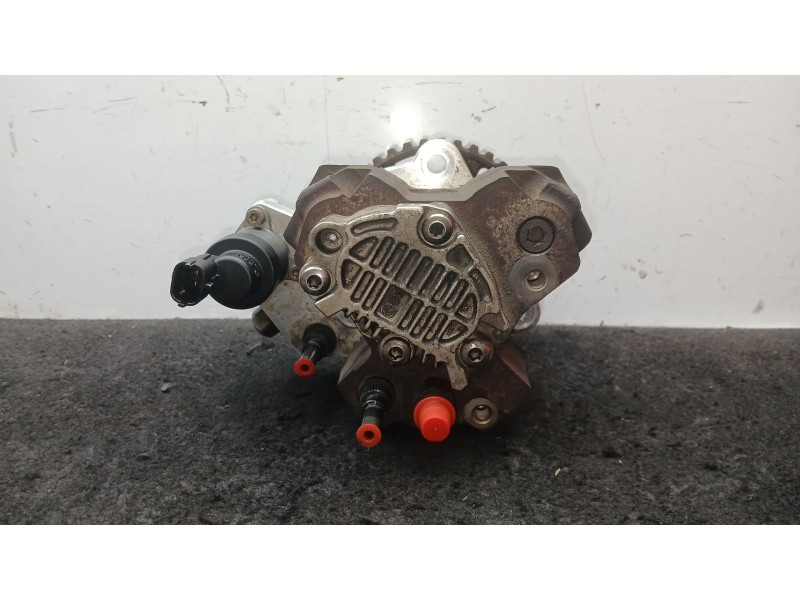 Recambio de bomba inyeccion para renault master ii furgoneta (fd) 1.9 dci 80 referencia OEM IAM 0445010075 BOSCH 