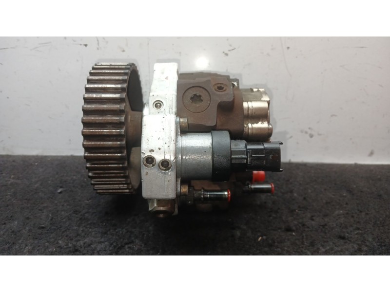 Recambio de bomba inyeccion para renault master ii furgoneta (fd) 1.9 dci 80 referencia OEM IAM 0445010075 BOSCH 