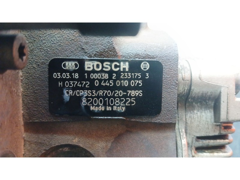 Recambio de bomba inyeccion para renault master ii furgoneta (fd) 1.9 dci 80 referencia OEM IAM 0445010075 BOSCH 
