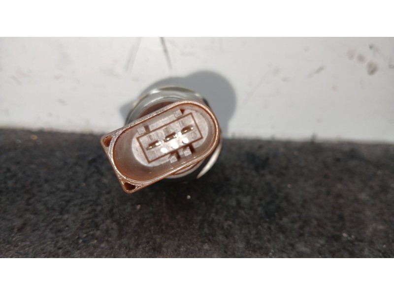 Recambio de sensor para seat exeo (3r2) 2.0 tdi referencia OEM IAM 03L906051  3 PINES