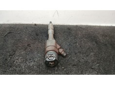 Recambio de inyector para renault master ii furgoneta (fd) 1.9 dci 80 referencia OEM IAM 0445110146 - 8200238528 BOSCH 2 PINES 2