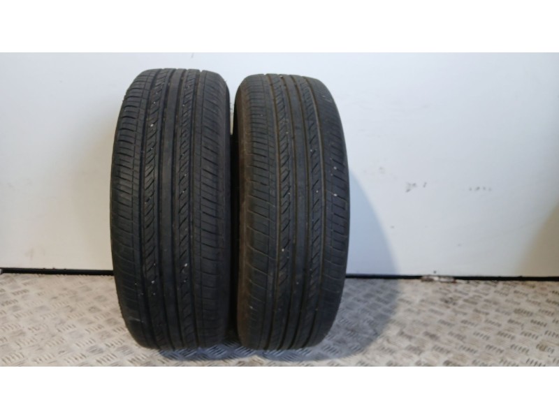 Recambio de pareja neumaticos para volkswagen passat b3/b4 (3a2, 35i) 1.6 td referencia OEM IAM 185/65R14-86H 86H - TURISMO OVAT