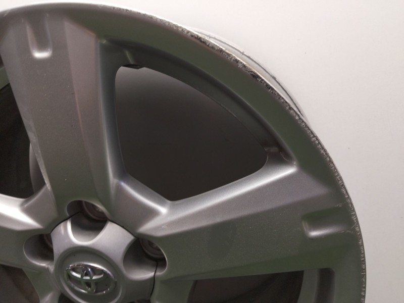Recambio de llanta para toyota rav 4 iii (_a3_) 2.2 d 4wd (ala30_) referencia OEM IAM   17´´PULGADAS