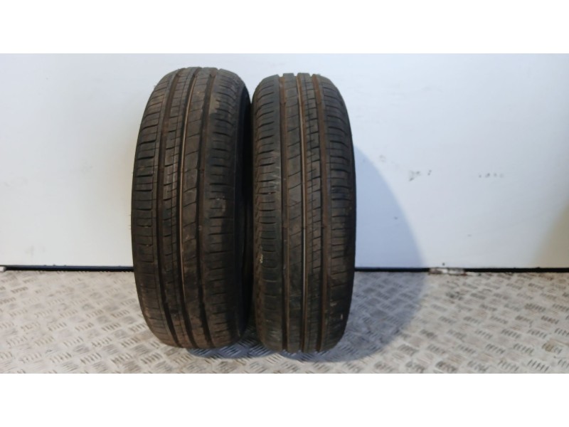 Recambio de pareja neumaticos para renault kangoo (kc0/1_) 1.5 dci referencia OEM IAM 175/65R14-82T 82T - TURISMO LANVIGATOR CON