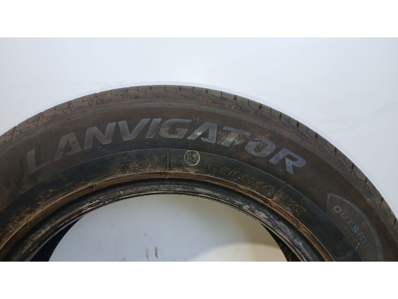 Recambio de pareja neumaticos para renault kangoo (kc0/1_) 1.5 dci referencia OEM IAM 175/65R14-82T 82T - TURISMO LANVIGATOR CON