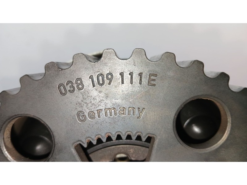 Recambio de polea arbol levas para seat exeo (3r2) 2.0 tdi referencia OEM IAM 038109111E  