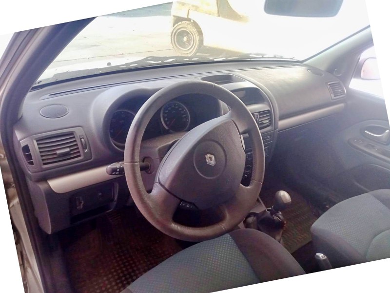 renault clio ii (bb_, cb_) del año 2005