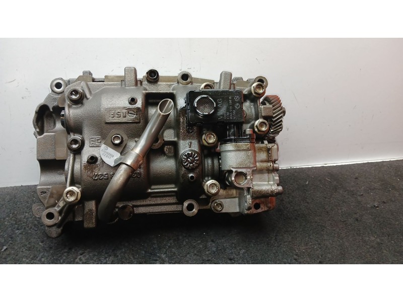 Recambio de bomba aceite para seat exeo (3r2) 2.0 tdi referencia OEM IAM 03L103537  