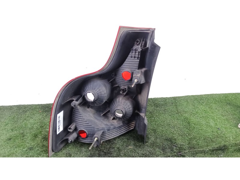 Recambio de piloto trasero derecho para volvo xc90 i (275) d5 awd referencia OEM IAM  HALOGENA SIN PORTALAMPARAS
