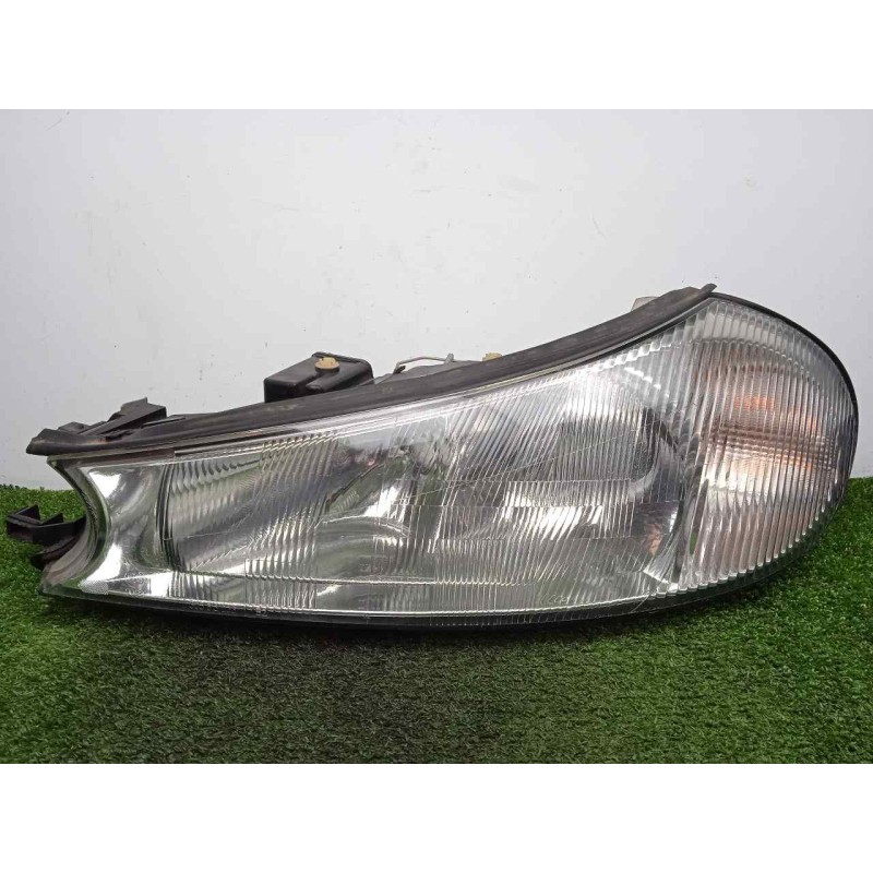 Recambio de faro izquierdo para ford mondeo berlina (gd) 1.8 turbodiesel cat referencia OEM IAM 0301098227  