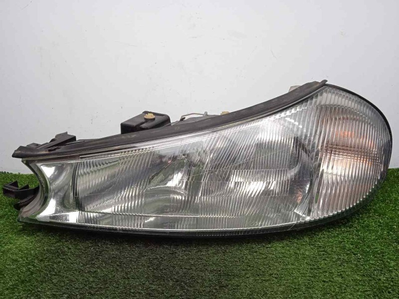 Recambio de faro izquierdo para ford mondeo berlina (gd) 1.8 turbodiesel cat referencia OEM IAM 0301098227  