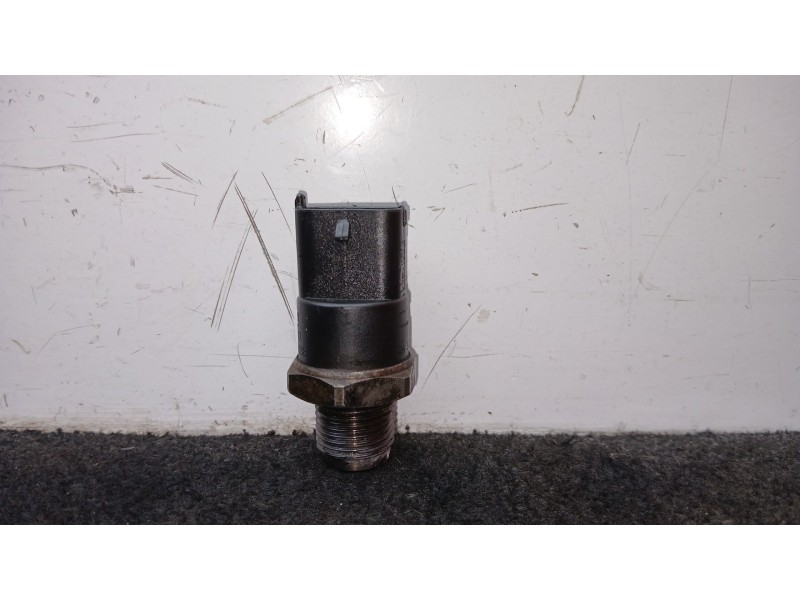 Recambio de sensor presion para volvo xc90 i (275) d5 awd referencia OEM IAM 0281002612  3 PINES