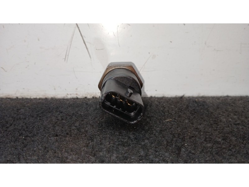 Recambio de sensor presion para volvo xc90 i (275) d5 awd referencia OEM IAM 0281002612  3 PINES