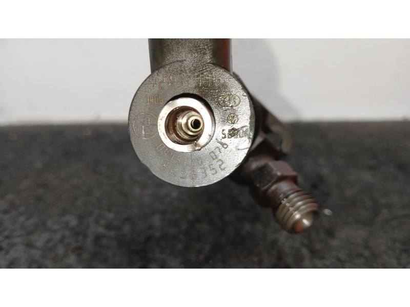 Recambio de inyector para volvo xc90 i (275) d5 awd referencia OEM IAM 0445110078 BOSCH 2 PINES