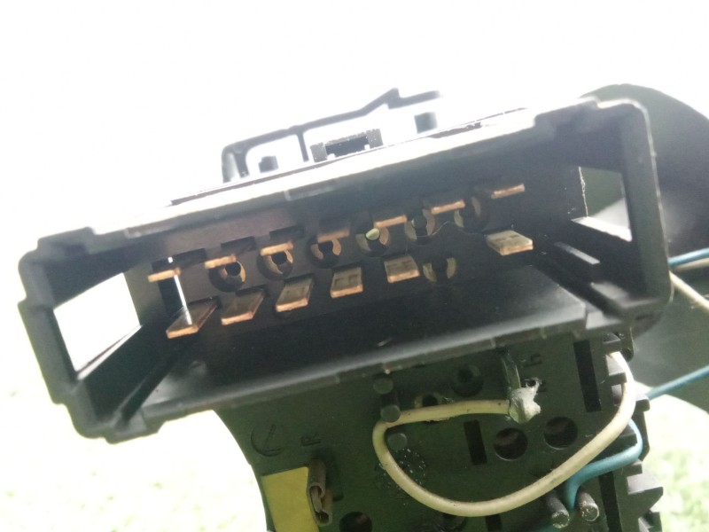 Recambio de mando luces para renault trafic ii furgoneta (fl) 2.5 dci 135 (fl0d) referencia OEM IAM 8200070266  