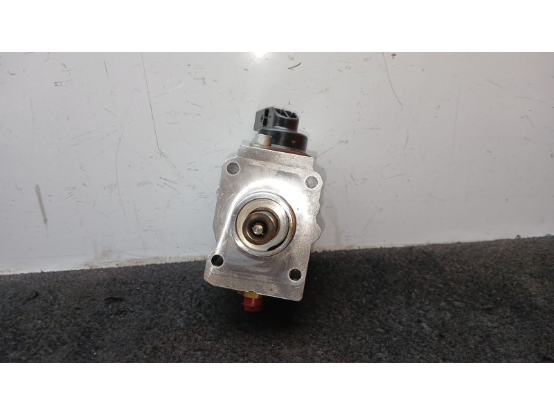 Recambio de bomba combustible para audi a3 (8p1) 1.6 fsi referencia OEM IAM 03C127025L - 0261520024 BOSCH 