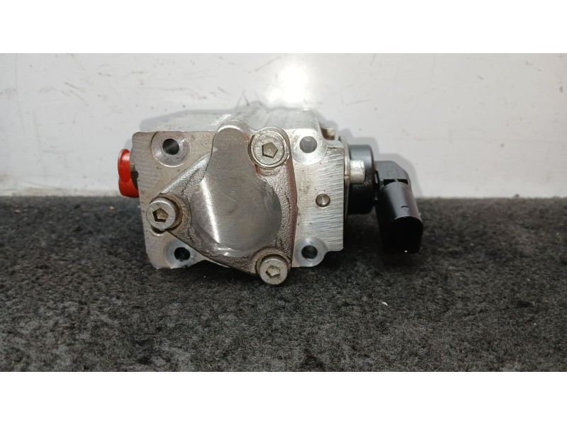 Recambio de bomba combustible para audi a3 (8p1) 1.6 fsi referencia OEM IAM 03C127025L - 0261520024 BOSCH 