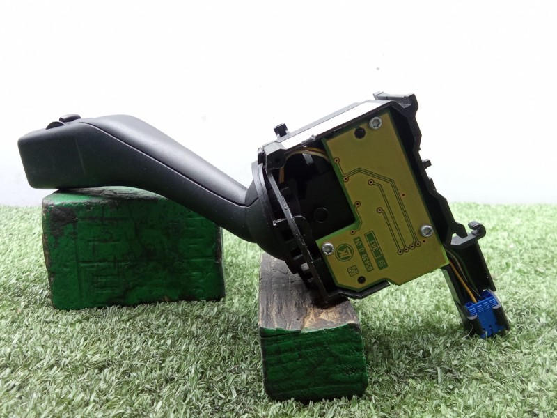 Recambio de mando limpia para audi a3 (8p1) 1.6 fsi referencia OEM IAM 1K0953519 5.PINES 