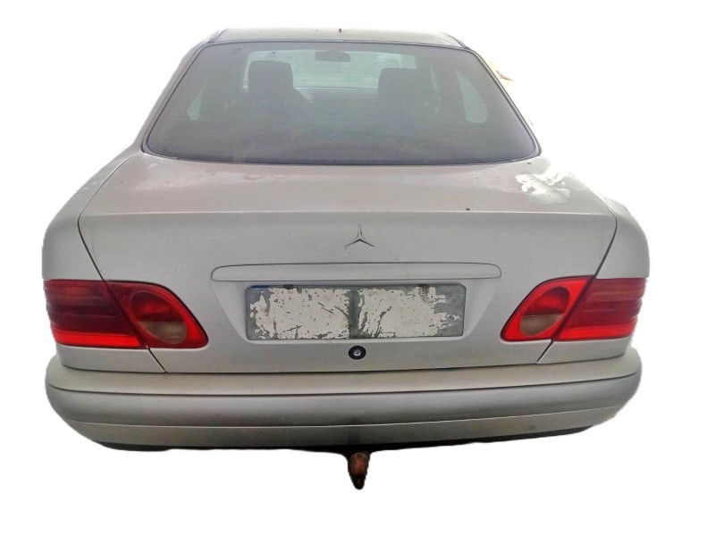 mercedes-benz clase e (w210) del año 2003