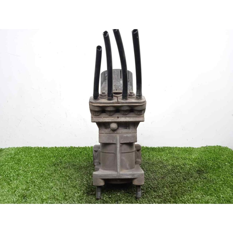 Recambio de valvula aire adicional para volvo fl xxx 7.2 diesel referencia OEM IAM K001894-5010633321  