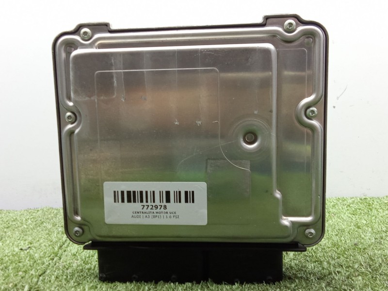 Recambio de centralita motor uce para audi a3 (8p1) 1.6 fsi referencia OEM IAM 03C906056AE  BOSCH