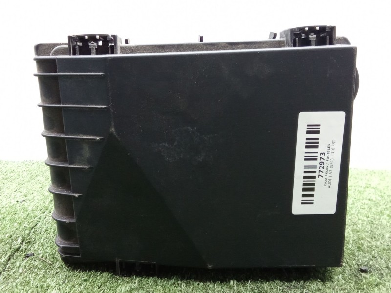 Recambio de caja reles / fusibles para audi a3 (8p1) 1.6 fsi referencia OEM IAM 1K0937124H  TICO
