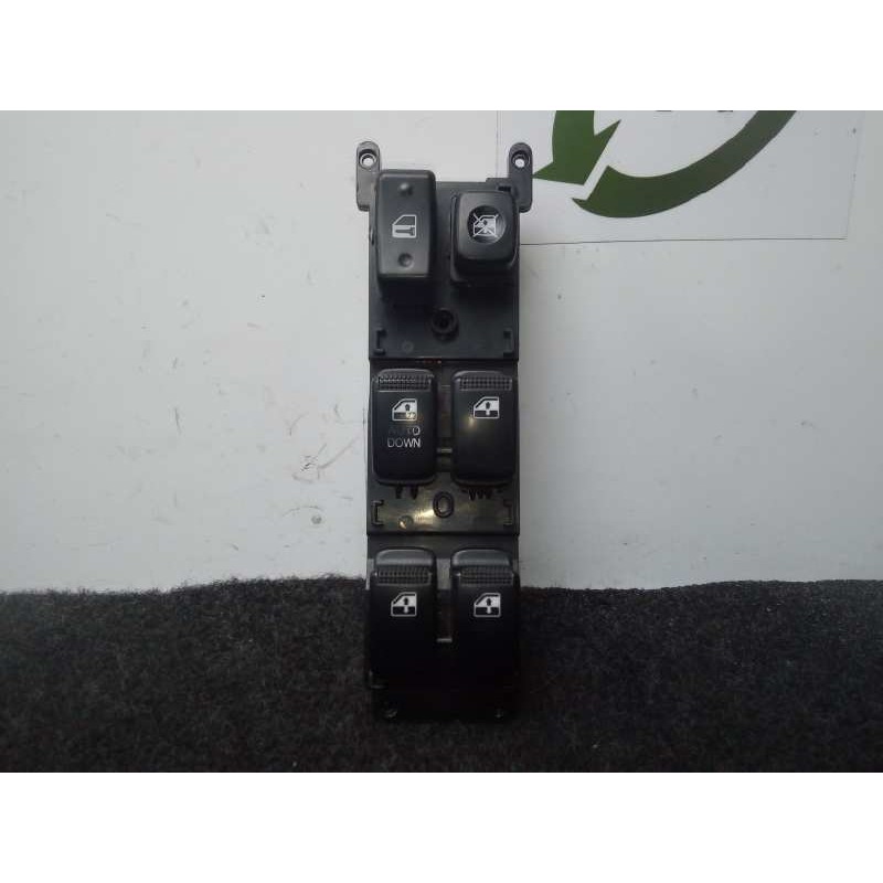 Recambio de mando elevalunas delantero izquierdo para kia rio 1.5 crdi referencia OEM IAM 935701G110 05/12 4.BOTONES