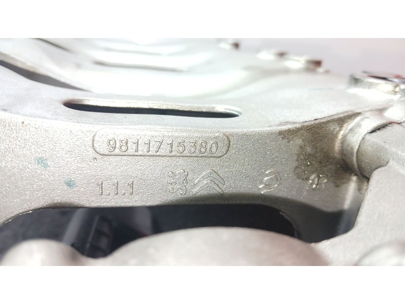 Recambio de bomba aceite para ford mondeo v hatchback (ce) 2.0 tdci referencia OEM IAM 9807727980 MAHLE 