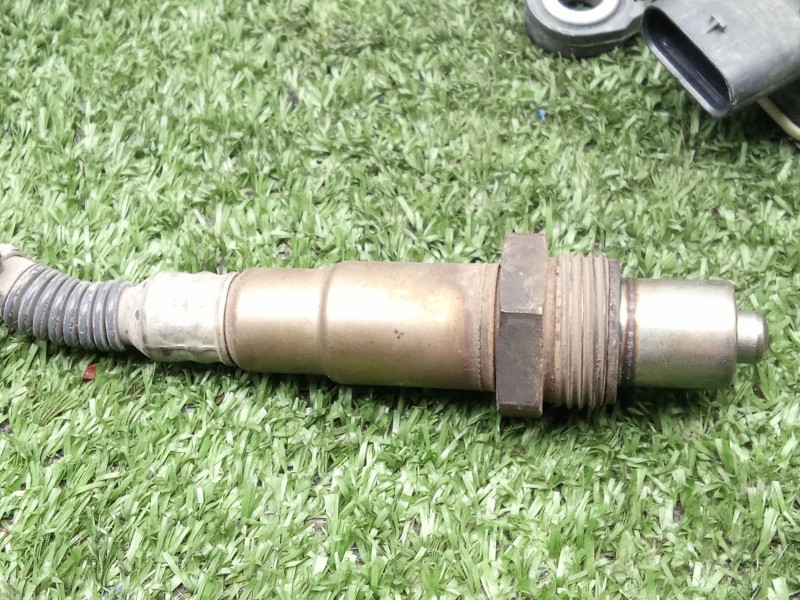 Recambio de sensor para volkswagen crafter furgoneta (sy_, sx_) 2.0 tdi referencia OEM IAM 03N906261F 4.PINES 