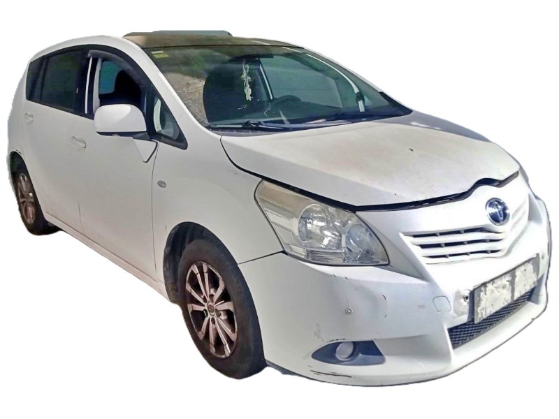 toyota verso (_r2_) del año 2011