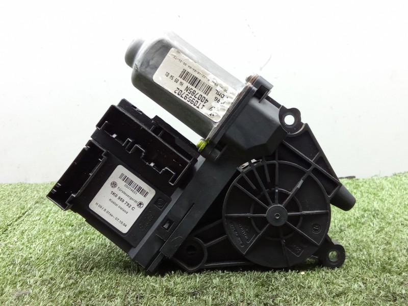 Recambio de motor elevalunas delantero derecho para skoda octavia berlina (1z3) 2.0 tdi referencia OEM IAM 1K0959792C  